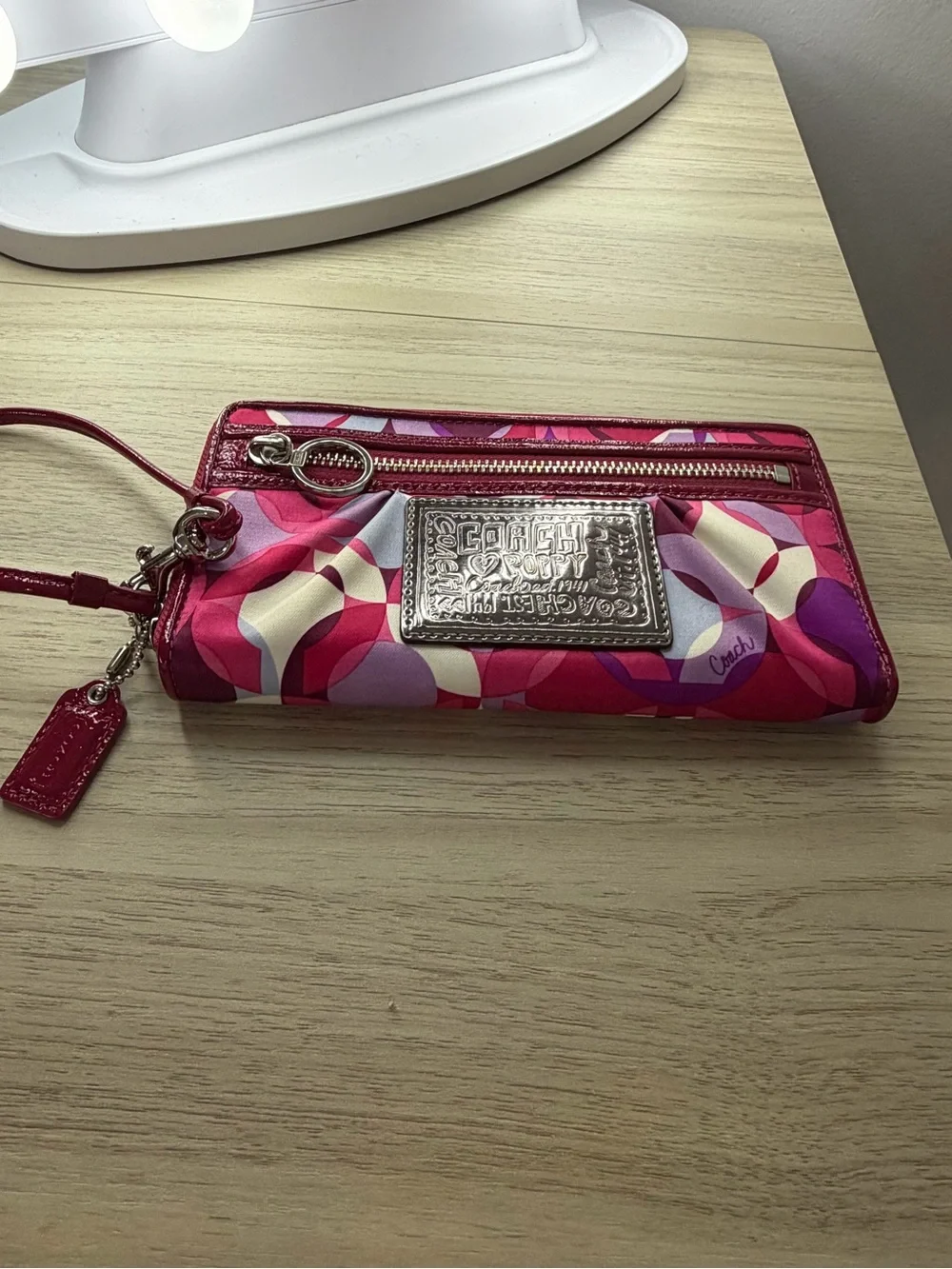 Y2K Coach Poppy kaleidoscope Pink, Purple & White Patterned Zip Wristlet Wallet